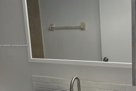 Copropriété à louer à Lauderhill, Floride: 1 chambre, 55.74 m2 № 1997501 - photo 8
