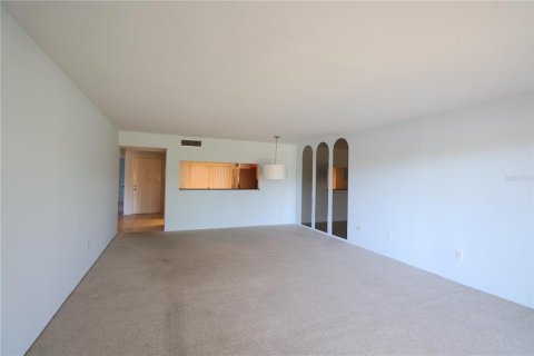 Copropriété à vendre à Bradenton, Floride: 2 chambres, 110.37 m2 № 1622350 - photo 10