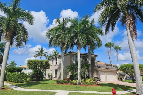 House in Boca Raton, Florida 4 bedrooms, 311.87 sq.m. № 1797541 - photo 3