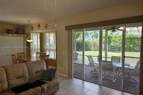 House in Boca Raton, Florida 4 bedrooms, 311.87 sq.m. № 1797541 - photo 16