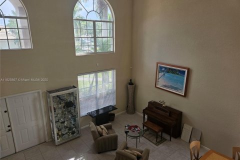 House in Boca Raton, Florida 4 bedrooms, 311.87 sq.m. № 1797541 - photo 24