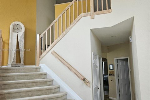 House in Boca Raton, Florida 4 bedrooms, 311.87 sq.m. № 1797541 - photo 6
