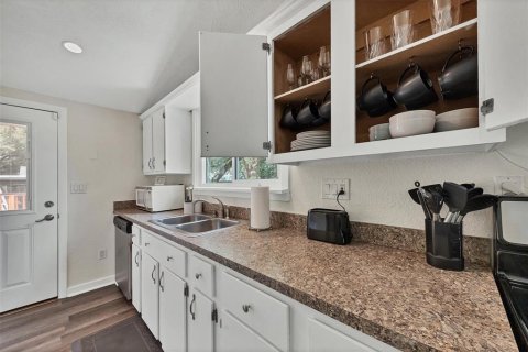 Casa en venta en Largo, Florida, 3 dormitorios, 123.84 m2 № 2349154 - foto 12