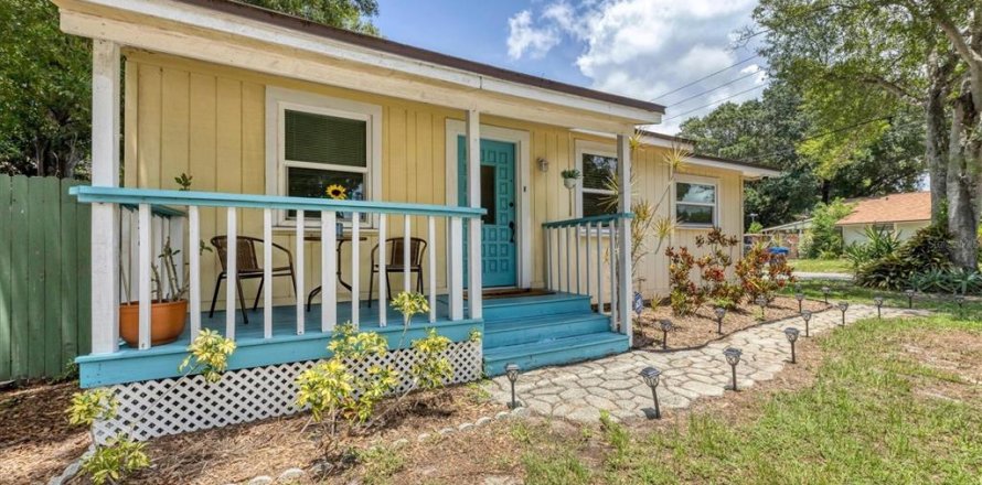 Casa en Largo, Florida 3 dormitorios, 123.84 m2 № 2349154
