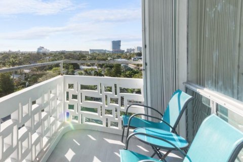 Condo in Fort Lauderdale, Florida, 3 bedrooms № 2082000 - photo 16