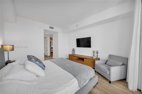 Copropriété à vendre à Hallandale Beach, Floride: 2 chambres, 94.76 m2 № 2063074 - photo 4