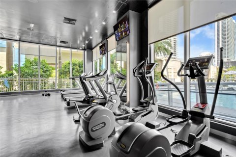 Copropriété à vendre à Hallandale Beach, Floride: 2 chambres, 94.76 m2 № 2063074 - photo 30