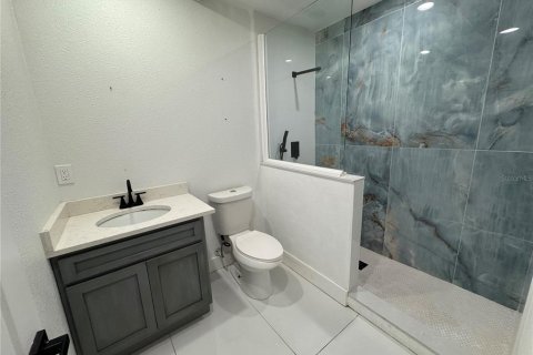 Casa en venta en Bradenton, Florida, 4 dormitorios, 247.03 m2 № 2157925 - foto 24