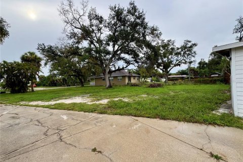 Casa en venta en Bradenton, Florida, 4 dormitorios, 247.03 m2 № 2157925 - foto 6