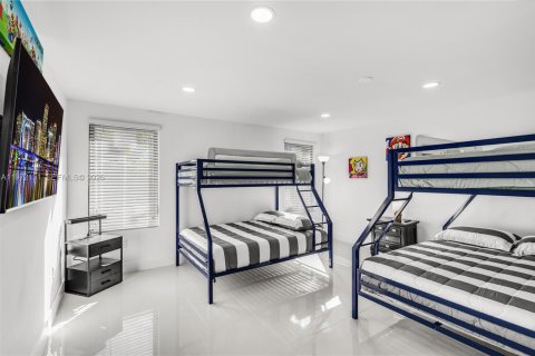 Купить виллу или дом в Майами, Флорида 5 спален, 233.46м2, № 2033853 - фото 17