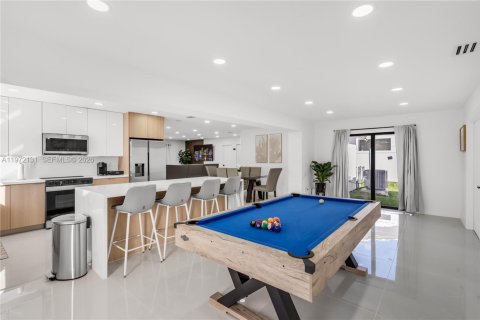 Купить виллу или дом в Майами, Флорида 5 спален, 233.46м2, № 2033853 - фото 15