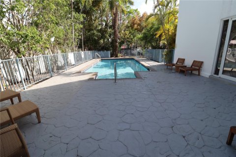 Copropriété à louer à North Miami Beach, Floride: 3 chambres, 116.13 m2 № 2062258 - photo 15