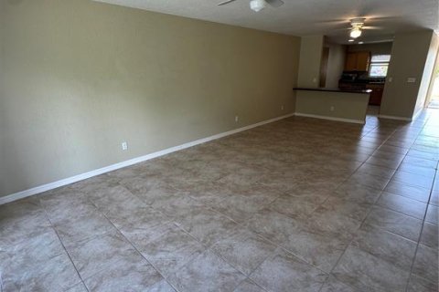 Casa en alquiler en Englewood, Florida, 2 dormitorios, 217.58 m2 № 1919658 - foto 10