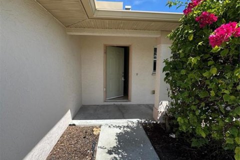 Casa en alquiler en Englewood, Florida, 2 dormitorios, 217.58 m2 № 1919658 - foto 2