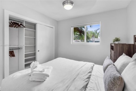 Casa en alquiler en Pompano Beach, Florida, 4 dormitorios, 152.17 m2 № 2054394 - foto 24