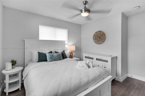 Casa en alquiler en Pompano Beach, Florida, 4 dormitorios, 152.17 m2 № 2054394 - foto 19