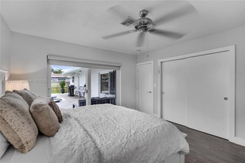 Casa en alquiler en Pompano Beach, Florida, 4 dormitorios, 152.17 m2 № 2054394 - foto 13