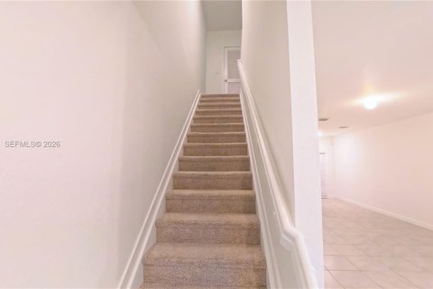 Touwnhouse à louer à Florida City, Floride: 3 chambres, 128.21 m2 № 2076396 - photo 18