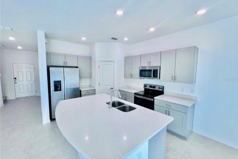 Touwnhouse à louer à Kissimmee, Floride: 3 chambres, 127.55 m2 № 2405538 - photo 7