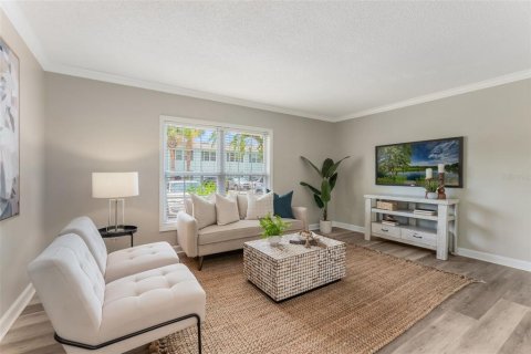 Condo in Orlando, Florida, 1 bedroom  № 1883339 - photo 3