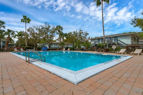 Condo in Orlando, Florida, 1 bedroom  № 1883339 - photo 12