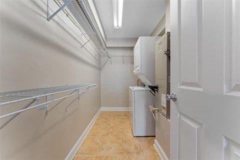 Condo in Orlando, Florida, 1 bedroom  № 1883339 - photo 10