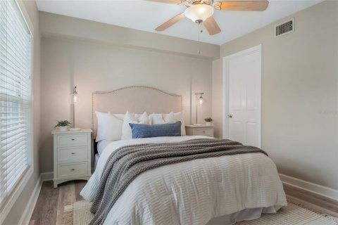 Condo in Orlando, Florida, 1 bedroom  № 1883339 - photo 29