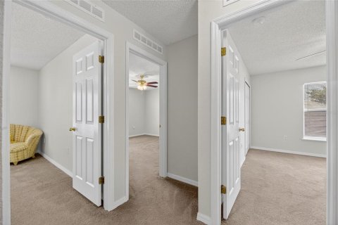 Casa en venta en Wesley Chapel, Florida, 4 dormitorios, 180.6 m2 № 1918512 - foto 17