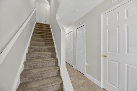 Casa en venta en Wesley Chapel, Florida, 4 dormitorios, 180.6 m2 № 1918512 - foto 15