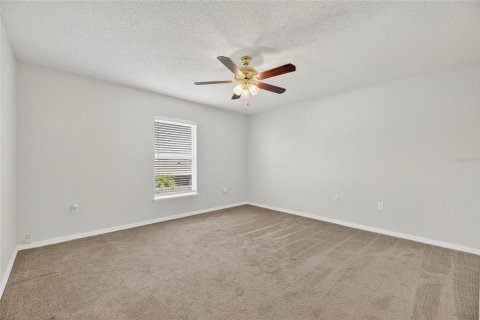 Casa en venta en Wesley Chapel, Florida, 4 dormitorios, 180.6 m2 № 1918512 - foto 19