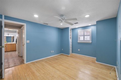 Casa en venta en Tampa, Florida, 3 dormitorios, 182.09 m2 № 1899606 - foto 29