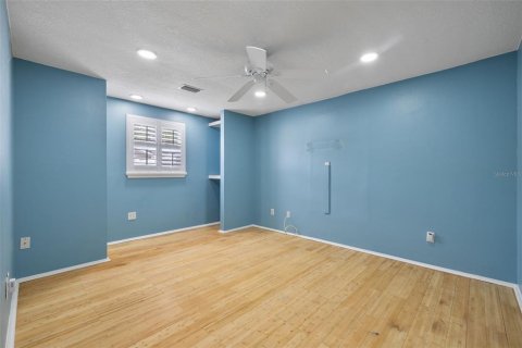 Casa en venta en Tampa, Florida, 3 dormitorios, 182.09 m2 № 1899606 - foto 27