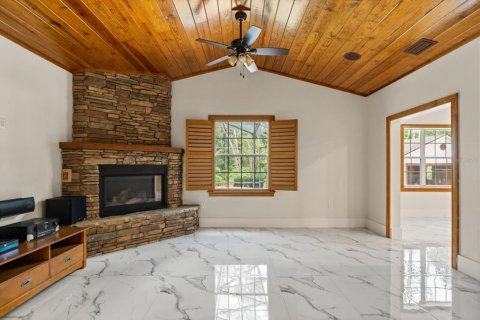 Casa en venta en Tavares, Florida, 5 dormitorios, 367.89 m2 № 2204585 - foto 19