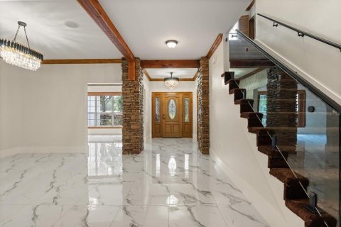 Casa en venta en Tavares, Florida, 5 dormitorios, 367.89 m2 № 2204585 - foto 16