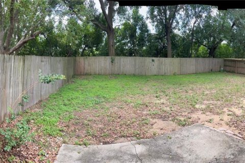 Duplex in Orlando, Florida 2 bedrooms, 88.07 sq.m. № 1784826 - photo 12