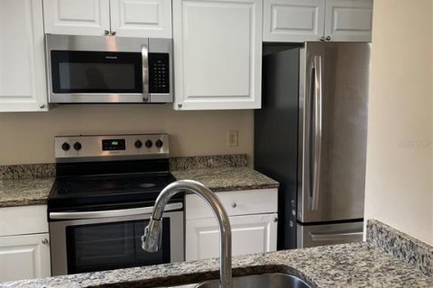 Duplex in Orlando, Florida 2 bedrooms, 88.07 sq.m. № 1784826 - photo 5