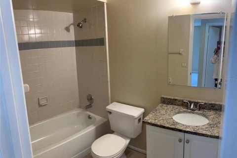 Duplex in Orlando, Florida 2 bedrooms, 88.07 sq.m. № 1784826 - photo 11