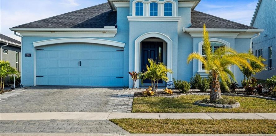 House in Port Orange, Florida 4 bedrooms, 210.52 sq.m. № 1597561