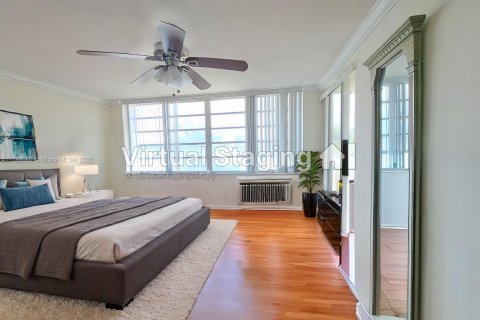 Condo in Miami, Florida, 2 bedrooms  № 1702029 - photo 9