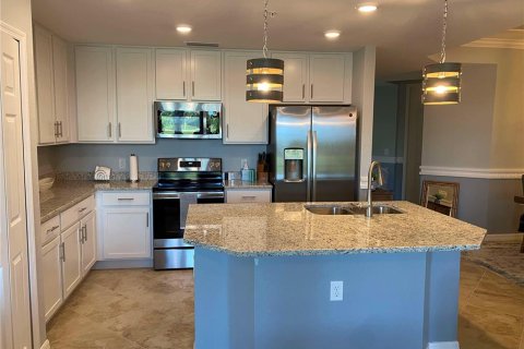 Condominio en alquiler en Punta Gorda, Florida, 2 dormitorios, 130.71 m2 № 1447319 - foto 9