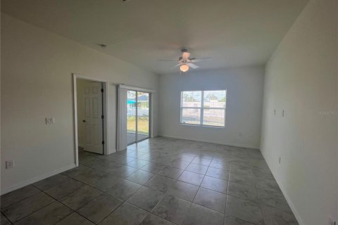 Casa en alquiler en Rotonda, Florida, 3 dormitorios, 147.25 m2 № 2218987 - foto 11