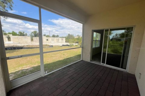 Casa en alquiler en Rotonda, Florida, 3 dormitorios, 147.25 m2 № 2218987 - foto 28