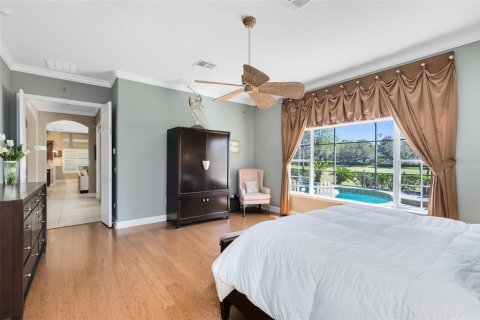 House in Kissimmee, Florida 4 bedrooms, 265.98 sq.m. № 1581832 - photo 9