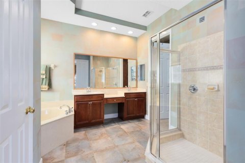House in Kissimmee, Florida 4 bedrooms, 265.98 sq.m. № 1581832 - photo 10