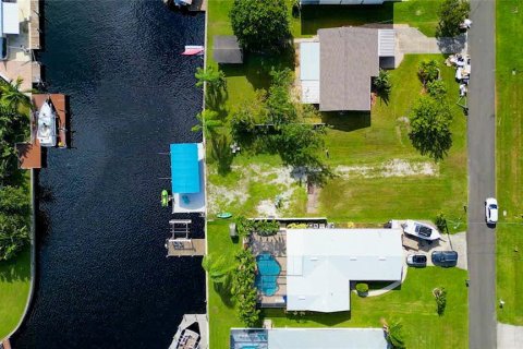 Land in Fort Myers, Florida № 1431154 - photo 15