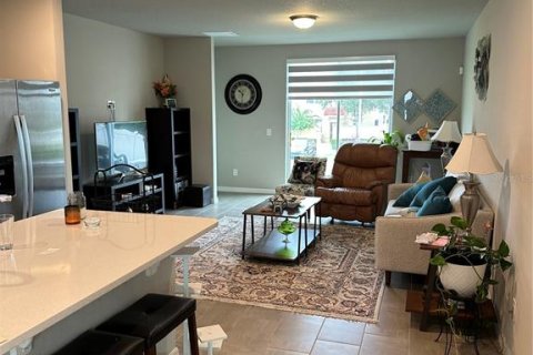 House in Davenport, Florida 3 bedrooms, 137.87 sq.m. № 1866416 - photo 30