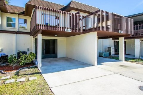 Townhouse in Sarasota, Florida 3 bedrooms, 124.77 sq.m. № 1919340 - photo 1