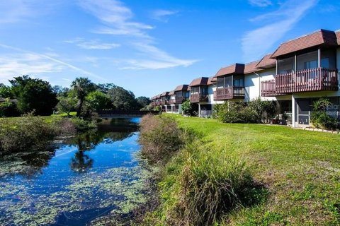 Townhouse in Sarasota, Florida 3 bedrooms, 124.77 sq.m. № 1919340 - photo 30