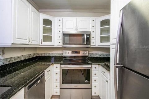 Townhouse in Sarasota, Florida 3 bedrooms, 124.77 sq.m. № 1919340 - photo 6
