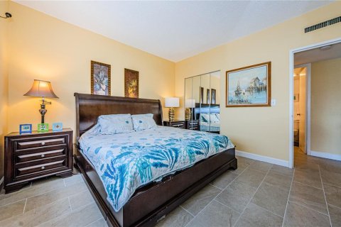 Condominio en alquiler en Clearwater, Florida, 1 dormitorio, 67.63 m2 № 1518809 - foto 24